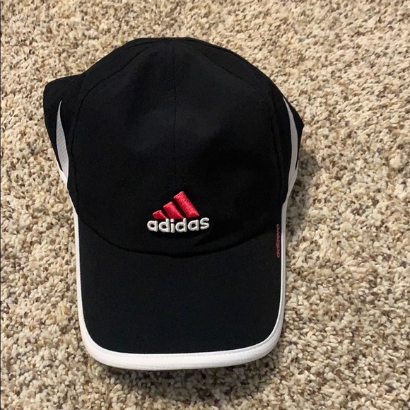 running hat adidas